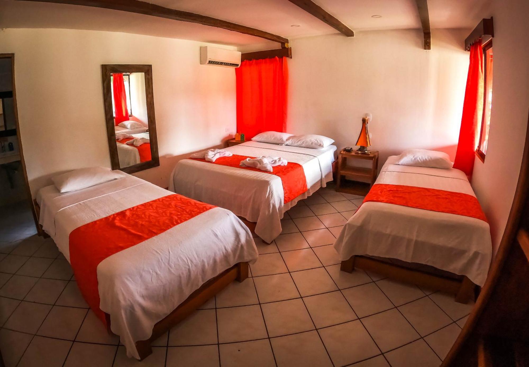 Tacarcuna Lodge กาปูร์กานา ภายนอก รูปภาพ
