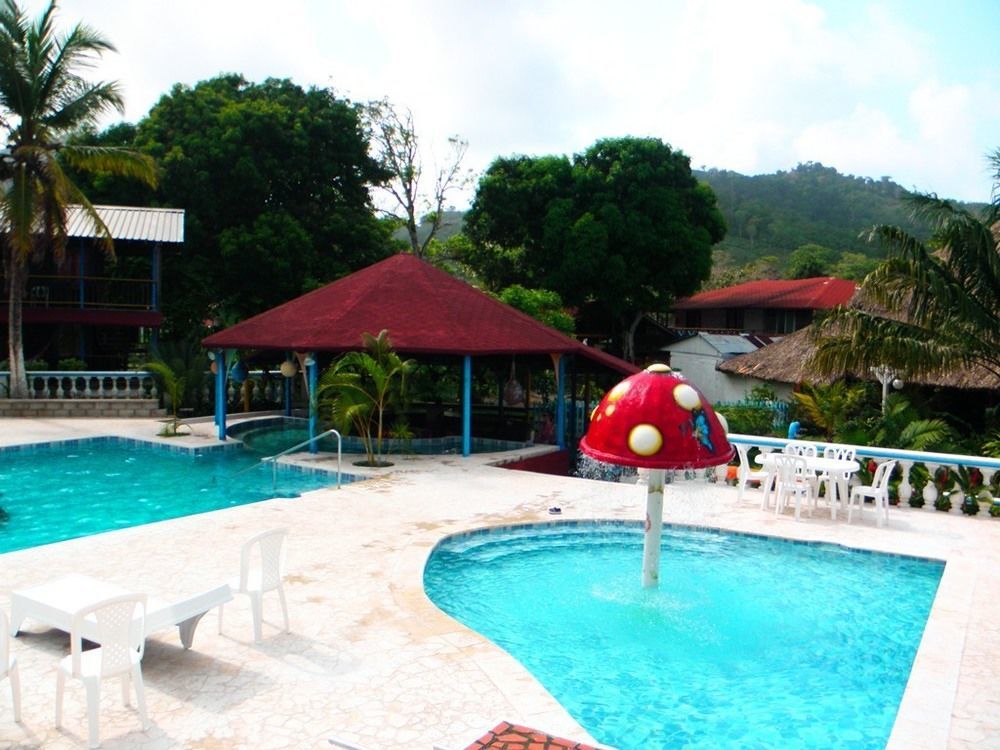Tacarcuna Lodge กาปูร์กานา ภายนอก รูปภาพ