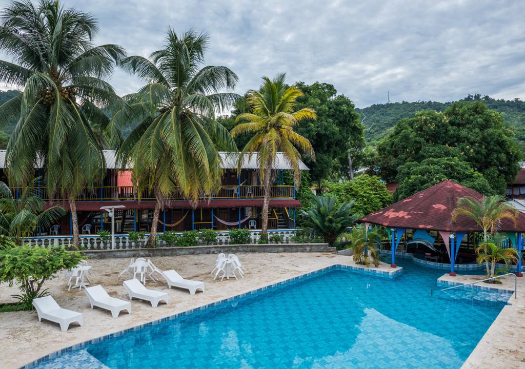 Tacarcuna Lodge กาปูร์กานา ภายนอก รูปภาพ